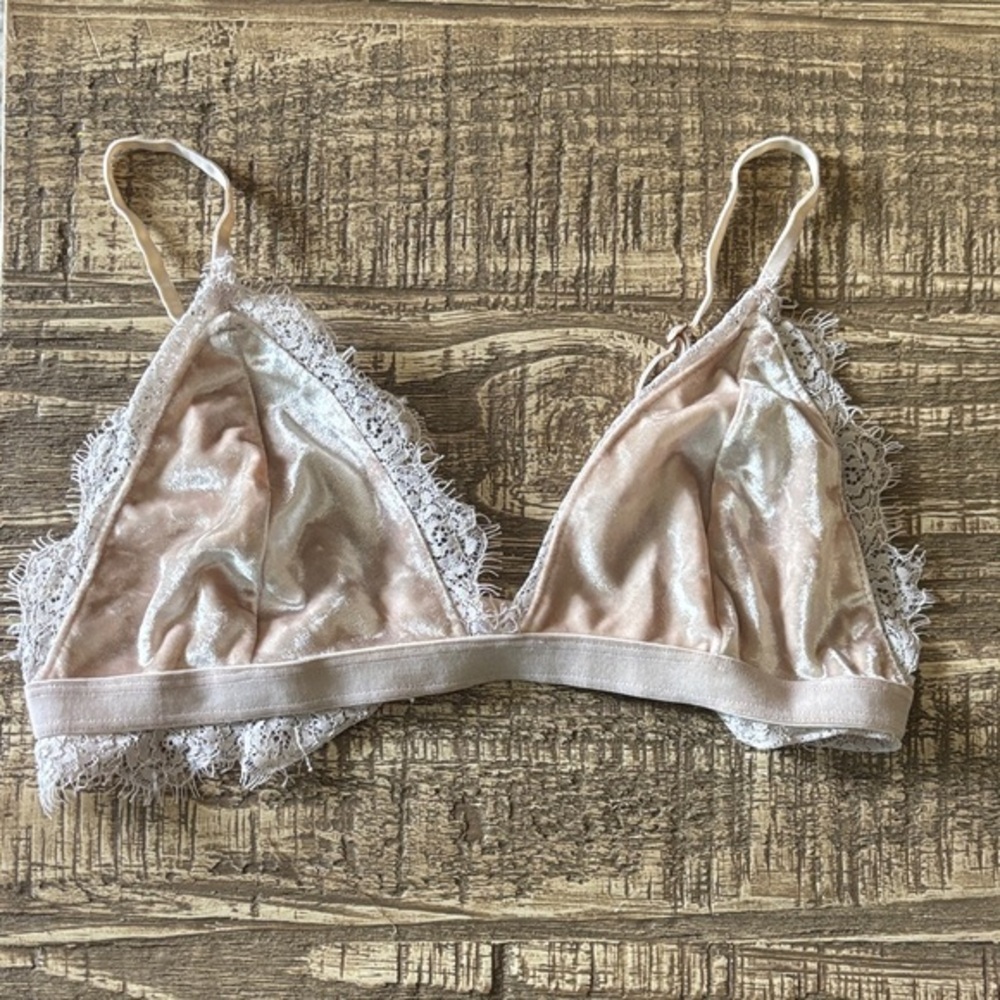 Chelsea28 Velvet Lace Triangle Bralette - Blush